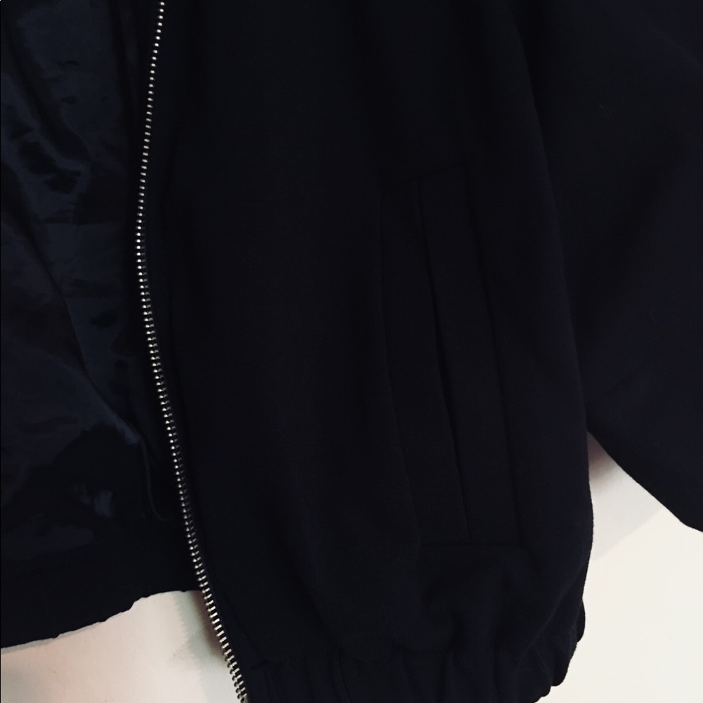 Express Short Jacket! - Picture 4 of 5